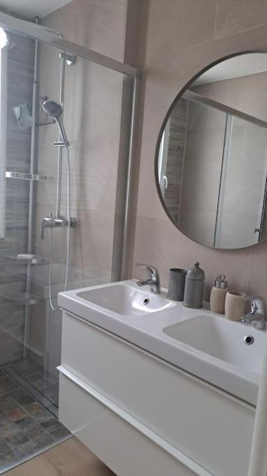 Maison Paisible Et Ensoleillee Avinyon Dış mekan fotoğraf